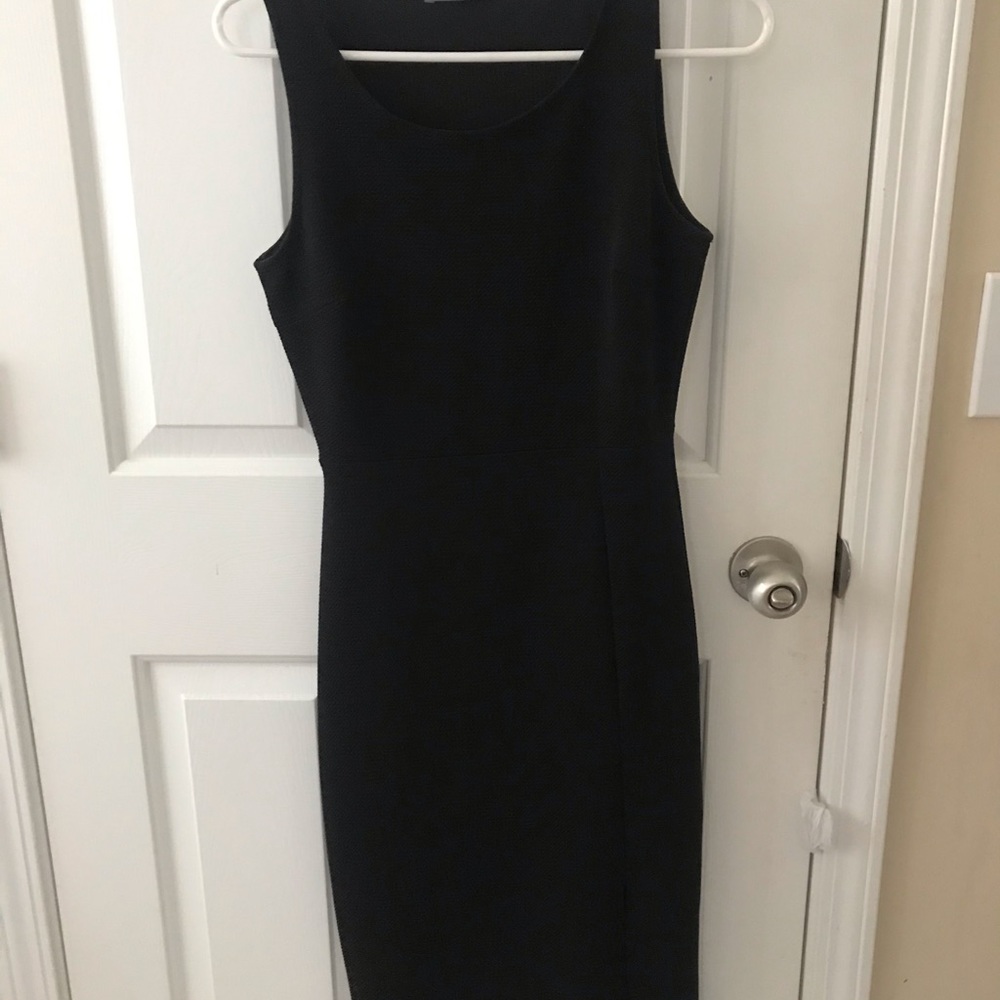 Black dress size small